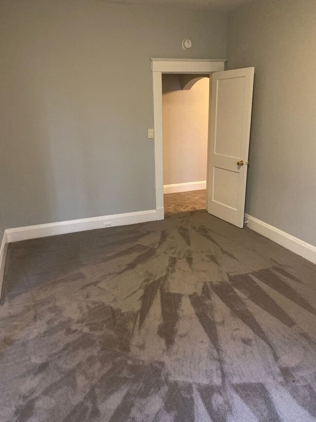 2108 Thistlebloom Ave in Baltimore, MD - Building Photo - Building Photo