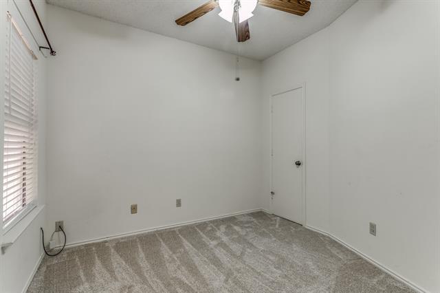 809 Waverly Dr in Arlington, TX - Building Photo - Building Photo