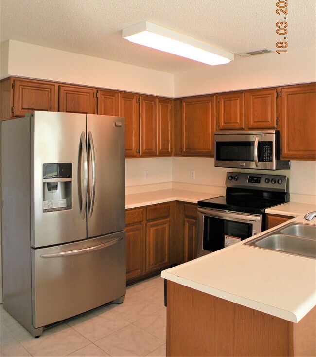 160 Lions Gate Rd in Savannah, GA - Building Photo - Building Photo