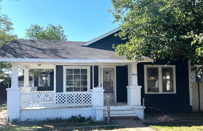 property at 1609 29th St