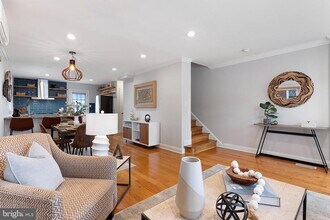 5515 Chillum Pl NE in Washington, DC - Building Photo - Building Photo