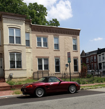 1202 6th St NE in Washington, DC - Building Photo - Building Photo