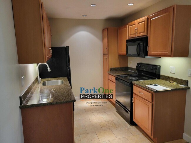 1479 Marchbanks Dr in Walnut Creek, CA - Building Photo - Building Photo