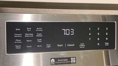 25323 Orchard Lake Rd in Farmington Hills, MI - Foto de edificio - Building Photo