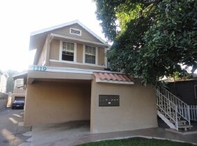 1219 S Lake St in Burbank, CA - Foto de edificio - Building Photo