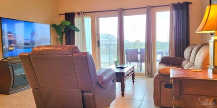 510 Fort Pickens Rd in Pensacola Beach, FL - Building Photo - Building Photo