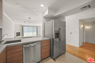 1255 Federal Ave in Los Angeles, CA - Building Photo - Building Photo