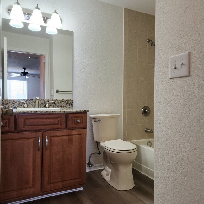 10263 Gandy Blvd N, Unit 2010 in St. Petersburg, FL - Building Photo - Building Photo