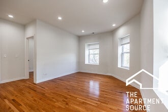 1157 W Lunt Ave, Unit 3 in Chicago, IL - Building Photo - Building Photo