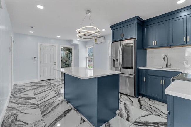 255 Pearl St in Providence, RI - Building Photo - Building Photo