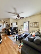 55 Bonair St in Somerville, MA - Building Photo - Building Photo