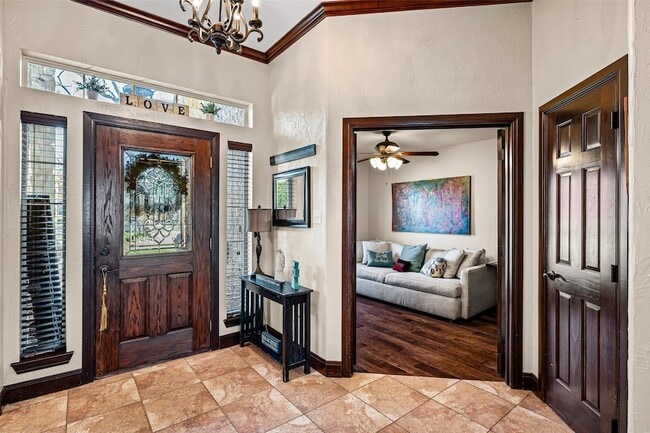 8918 N Longwood Dr in Granbury, TX - Building Photo - Building Photo