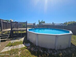 5100 Hickory St in Panama City, FL - Building Photo - Building Photo