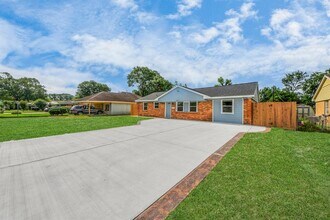 226 Victoria Dr in Houston, TX - Building Photo - Building Photo