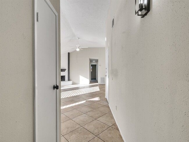 22125 Diane Dr in Spring, TX - Building Photo - Building Photo
