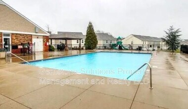 2015 Lavender Ct in Spring Hill, TN - Building Photo - Building Photo