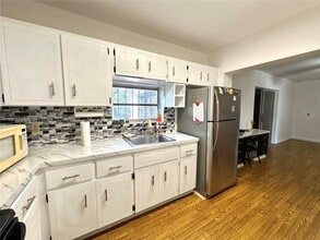 4005 NW 9th St in Miami, FL - Building Photo - Building Photo