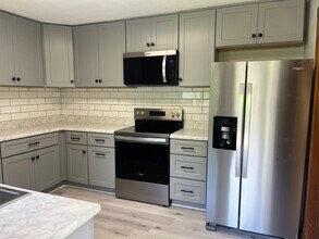 3269 US-176 in Tryon, NC - Building Photo - Building Photo