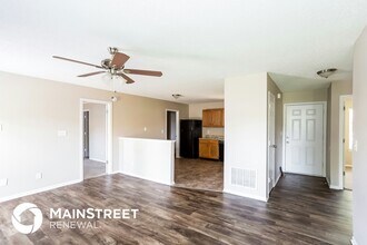 1843 Sweet Blossom Ln in Indianapolis, IN - Building Photo - Building Photo