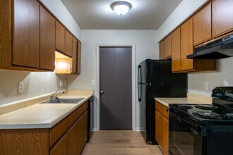 University Place Apartments in Pontiac, MI - Building Photo - Interior Photo