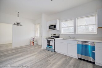 199 E Camphor St in Avon Park, FL - Building Photo - Building Photo