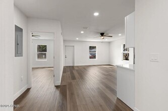 148 N Claire Dr in Panama City, FL - Building Photo - Building Photo
