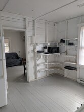 115 5th St in Colonial Beach, VA - Foto de edificio - Building Photo