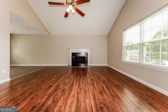 2189 Pineview Trail in Ellenwood, GA - Building Photo - Building Photo