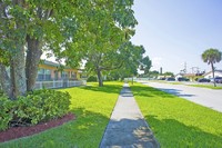 6890- 6857 SW 5th St in Margate, FL - Foto de edificio - Building Photo