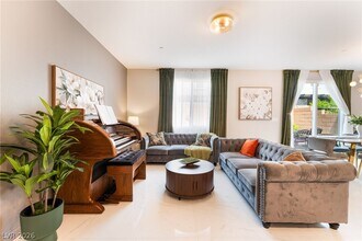 8448 Vulturo Ave in Las Vegas, NV - Building Photo - Building Photo