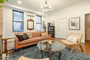 1510 Race St in Cincinnati, OH - Building Photo