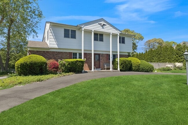 28 Middle Rd