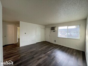 408 W Pierce St in Yakima, WA - Building Photo - Building Photo