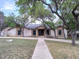 219 Rua De Matta in San Antonio, TX - Building Photo