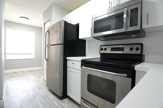 14104 Glenmoor Dr in West Palm Beach, FL - Building Photo - Building Photo