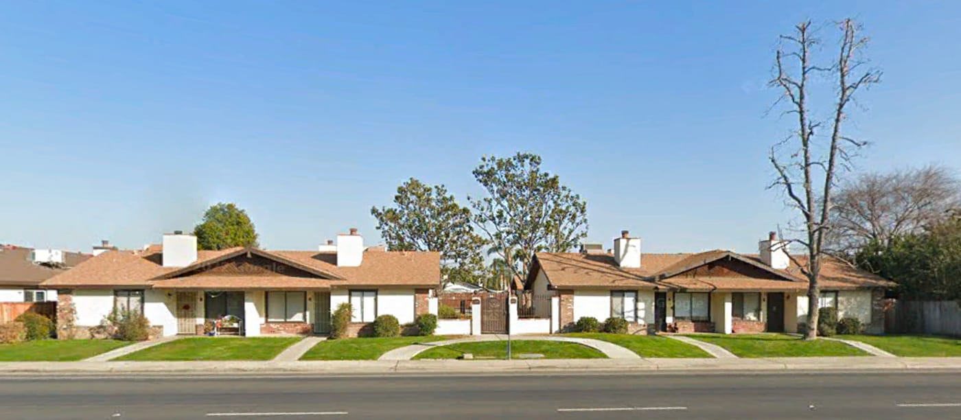 3412 Ashe Rd, Unit D in Bakersfield, CA - Building Photo