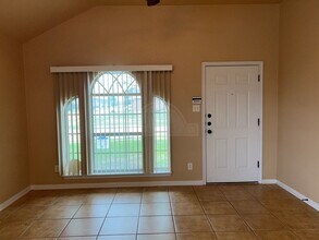 4701 Autumn Valley Dr in Killeen, TX - Foto de edificio - Building Photo
