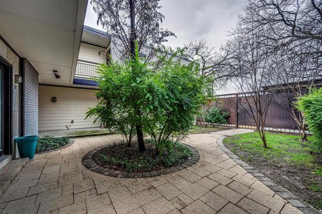 2722 Knight St in Dallas, TX - Building Photo - Building Photo