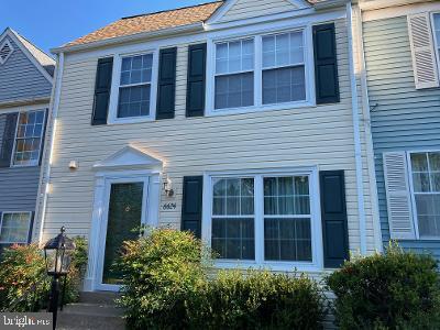 6624 Briarleigh Way in Alexandria, VA - Building Photo