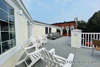 120 Washington St, Unit 304 in Salem, MA - Building Photo - Building Photo