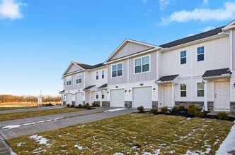 6373 Bellmouth Rd in Galloway, OH - Building Photo - Building Photo