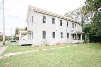 614 Main St in Lumberton, NJ - Building Photo - Building Photo