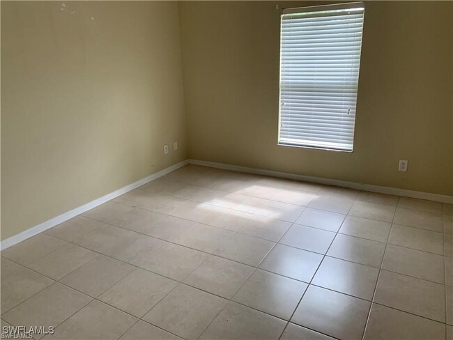 property at 419 Majors Ave S