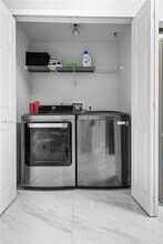 3105 NE 184th St in Aventura, FL - Building Photo - Building Photo