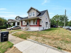3220 Grant Ave in Louisville, KY - Building Photo - Building Photo