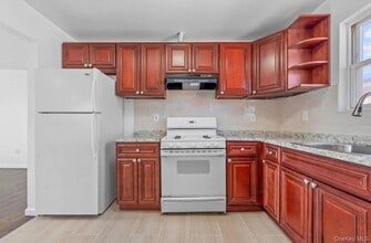 147-20 223rd St in Queens, NY - Building Photo - Building Photo