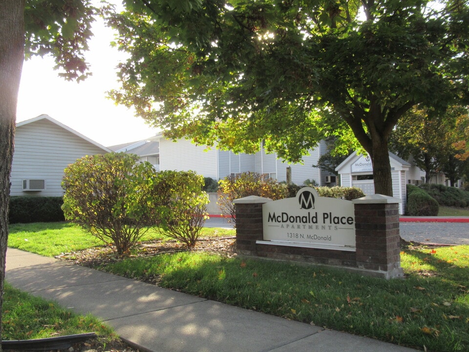 McDonald Place Apartments in Spokane, WA - Building Photo