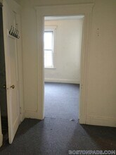 235 Park Dr, Unit 1 in Boston, MA - Building Photo - Building Photo