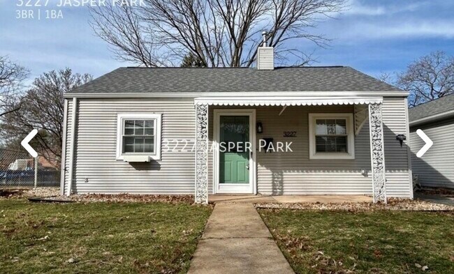 3227 Jasper Park in St. Louis, MO - Building Photo - Building Photo