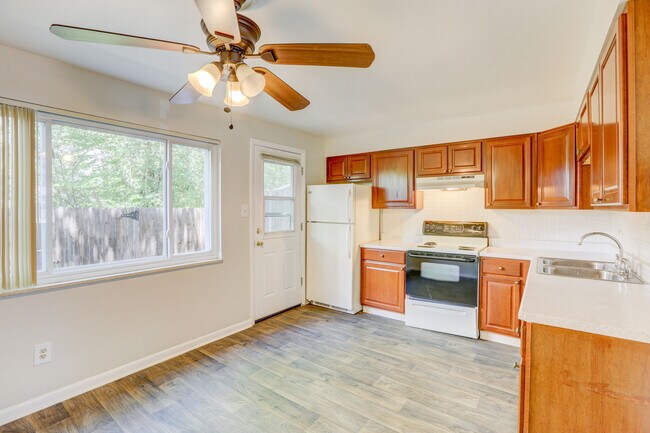 Carr Street Townhomes in Lakewood, CO - Foto de edificio - Building Photo